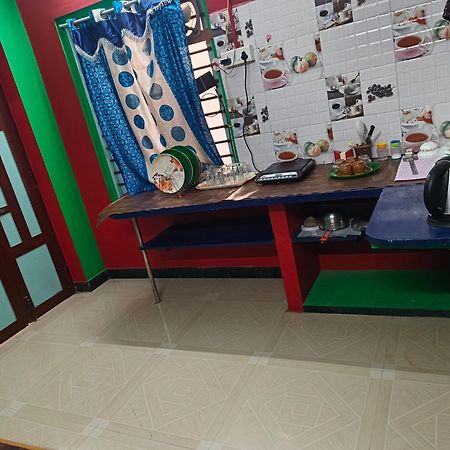 Blue Waves Homestay Puduccseri Kültér fotó