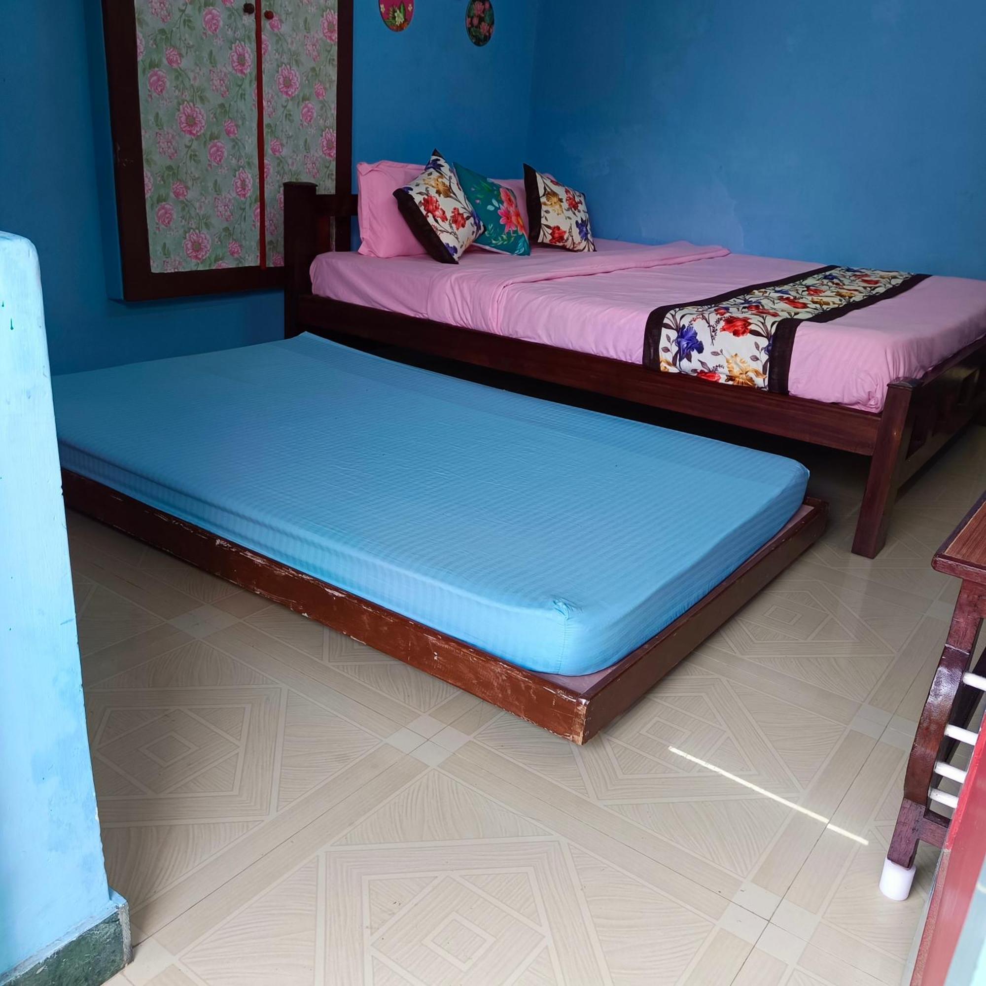 Blue Waves Homestay Puduccseri Kültér fotó