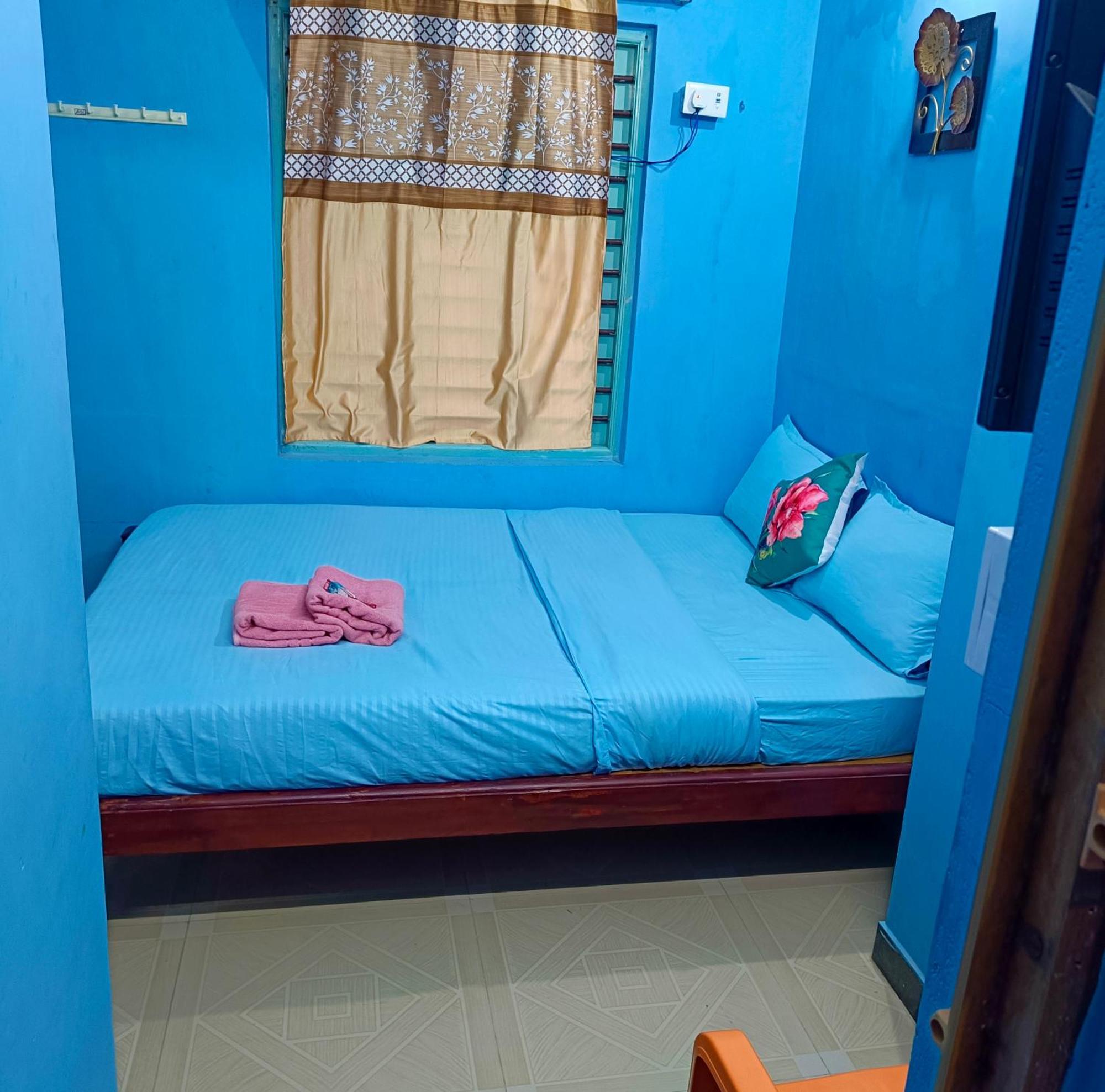 Blue Waves Homestay Puduccseri Kültér fotó