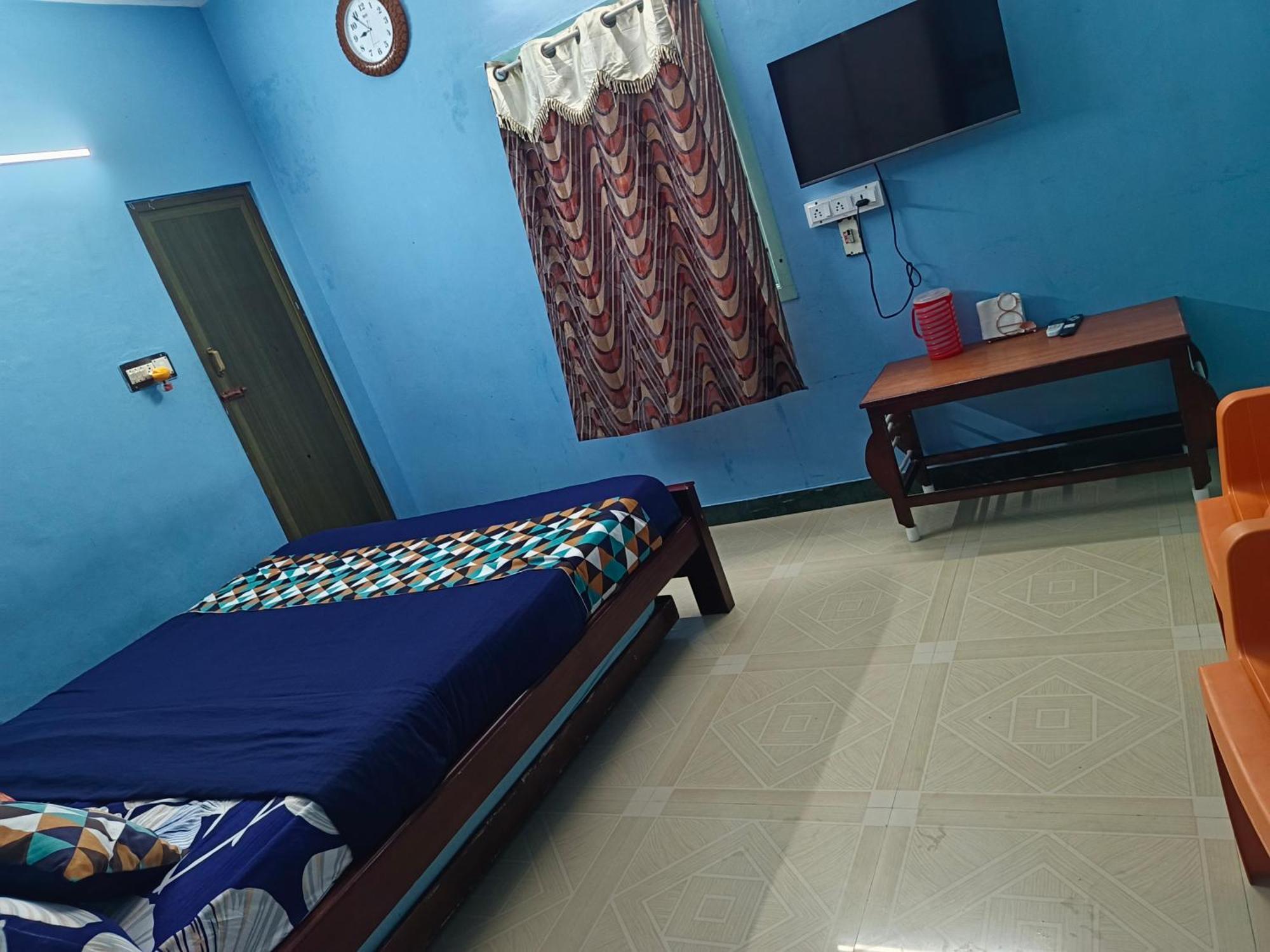 Blue Waves Homestay Puduccseri Kültér fotó